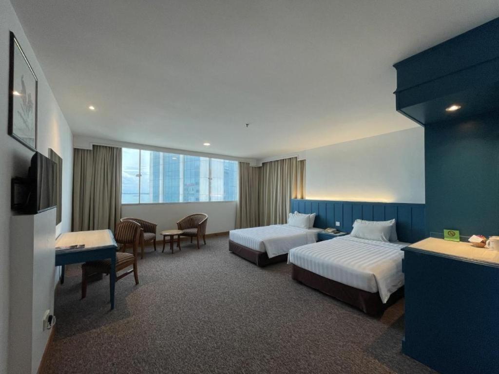 Hotel Continental Penang Джорджтаун Экстерьер фото